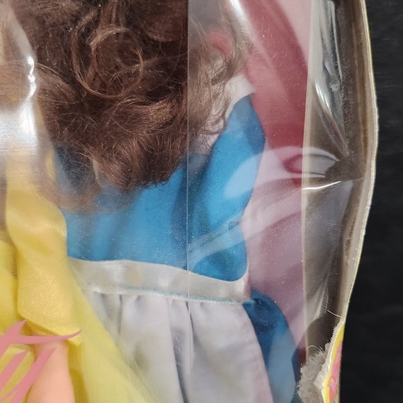 World on Ice Disney Princess Belle Beauty and The Beast Doll. Rare - Picture 9 of 9